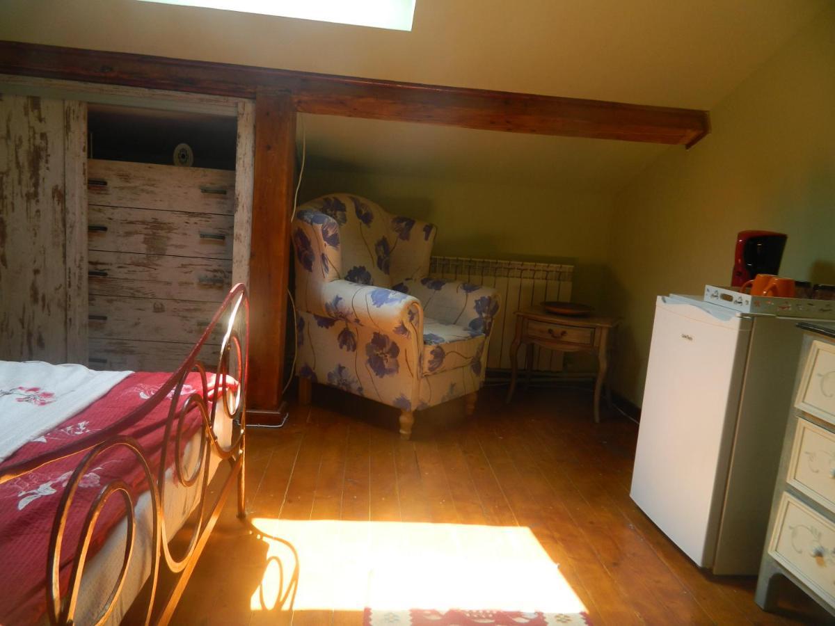 테기르기올 Casa Ligia 아파트 외부 사진