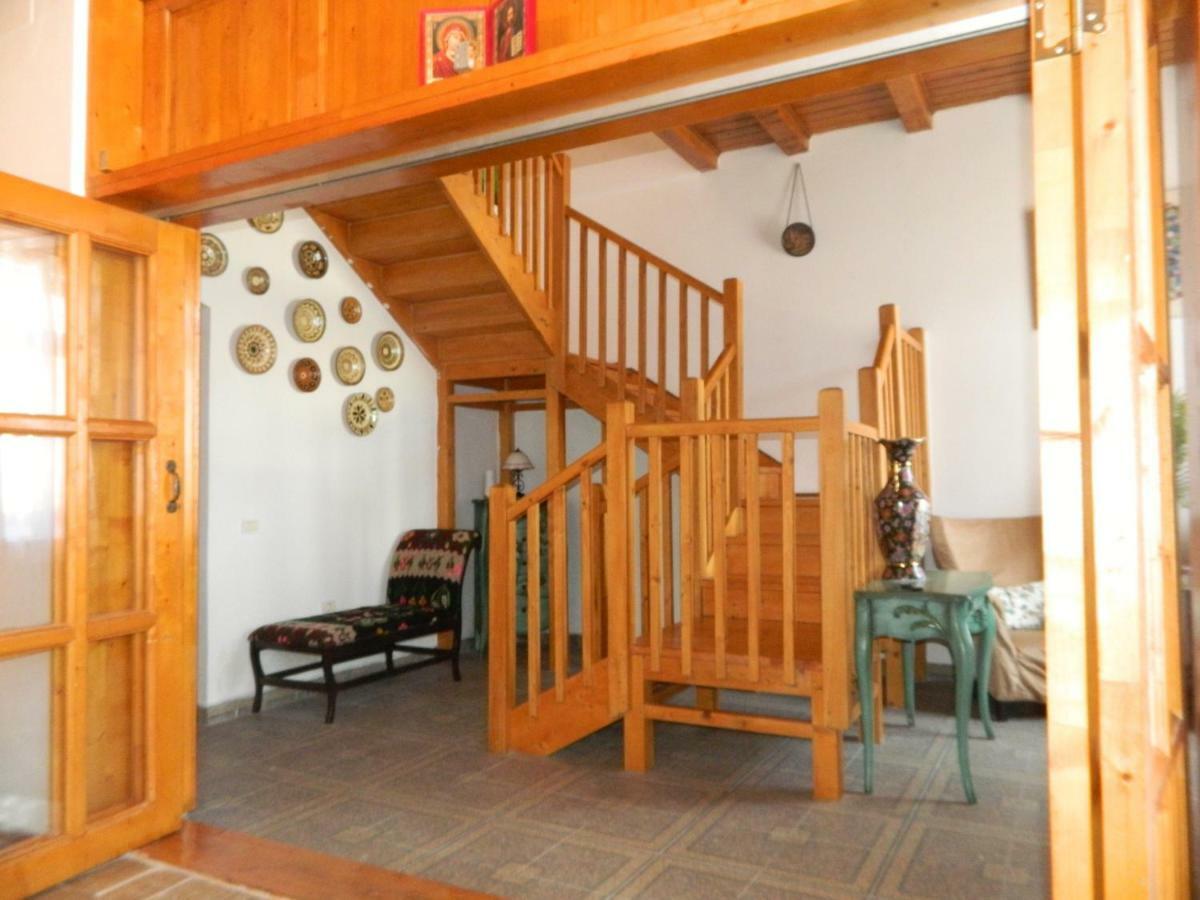 테기르기올 Casa Ligia 아파트 외부 사진