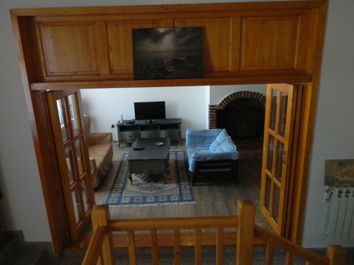 테기르기올 Casa Ligia 아파트 외부 사진